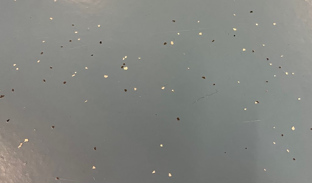 Lys blå med få flakes